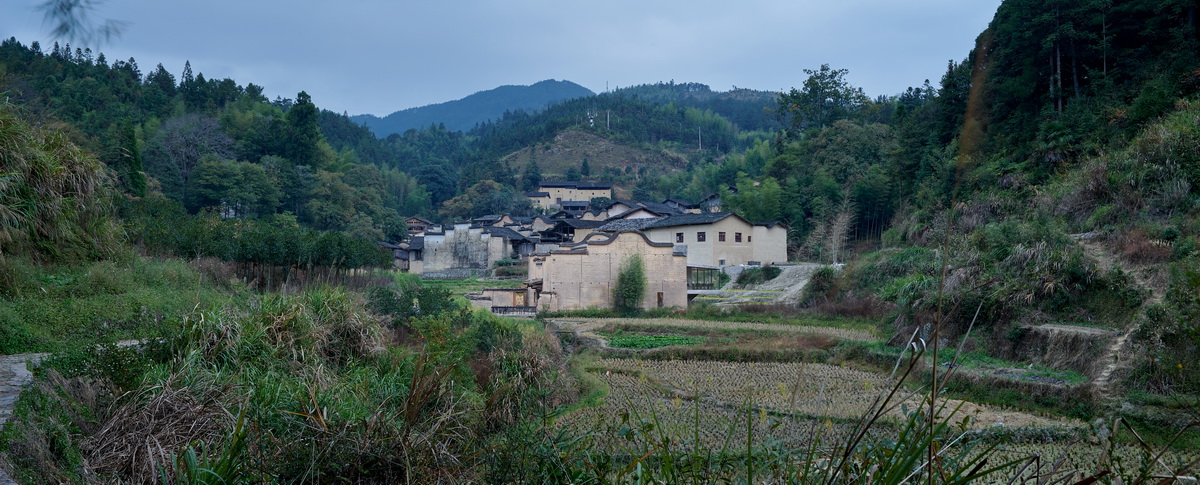 调整大小 05 书店远景 .陈颢 Distant view .CHEN Hao.jpg